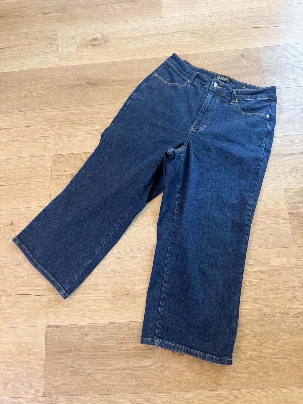 Judy Blue Wide Leg Jeans Size 14W Dark Wash Denim Cropped